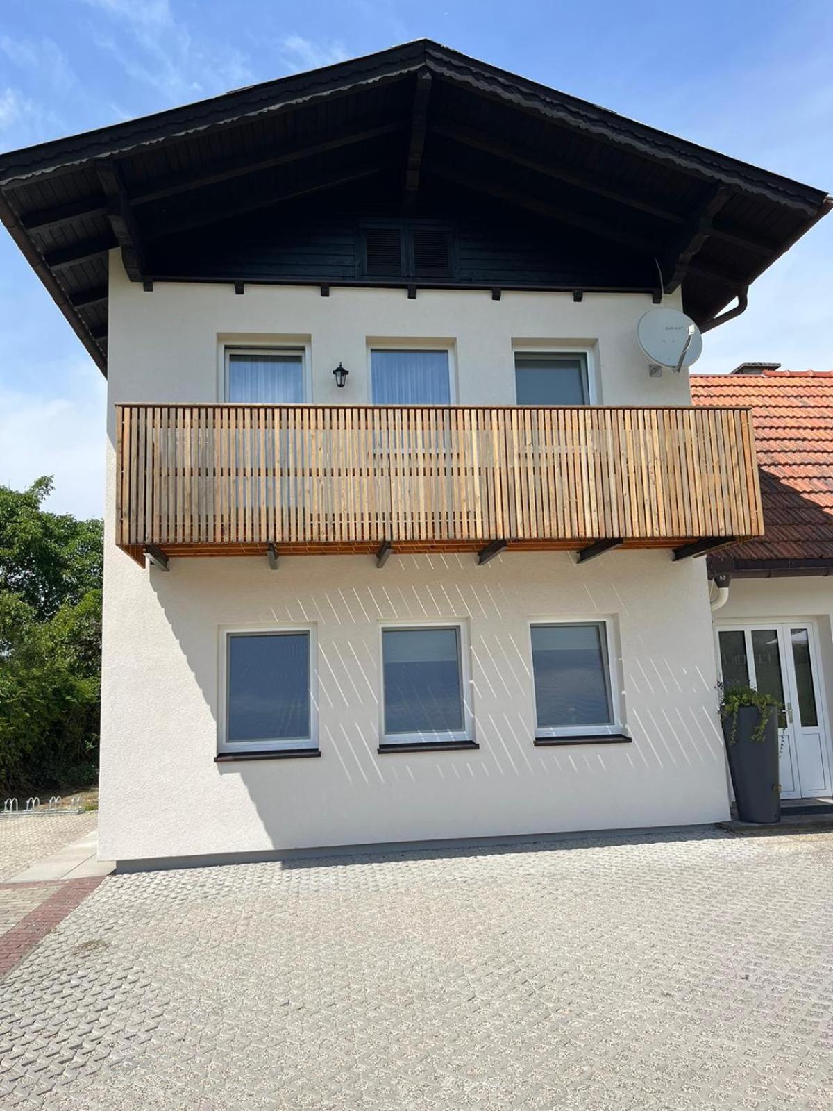 Danner Familien-Ferienwohnungen Schoerfling Am Attersee Ngoại thất bức ảnh
