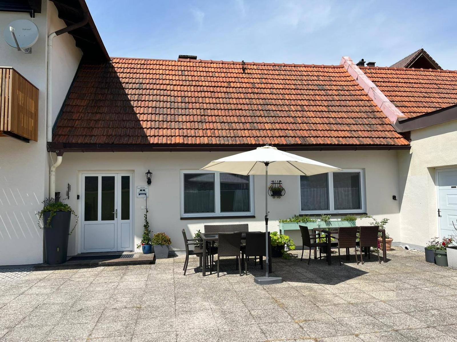 Danner Familien-Ferienwohnungen Schoerfling Am Attersee Ngoại thất bức ảnh